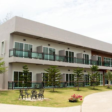Hadthong Resort Pak Phayun Ngoại thất bức ảnh