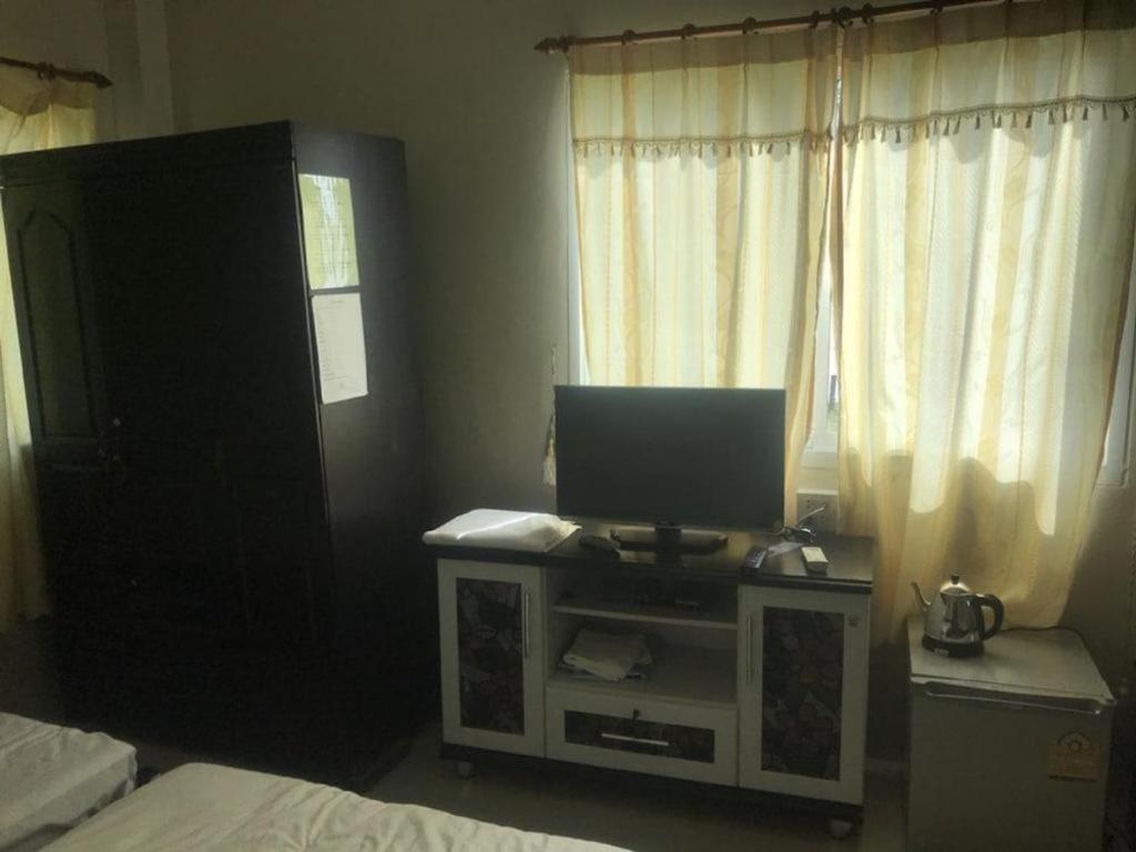 Hadthong Resort Pak Phayun Ngoại thất bức ảnh