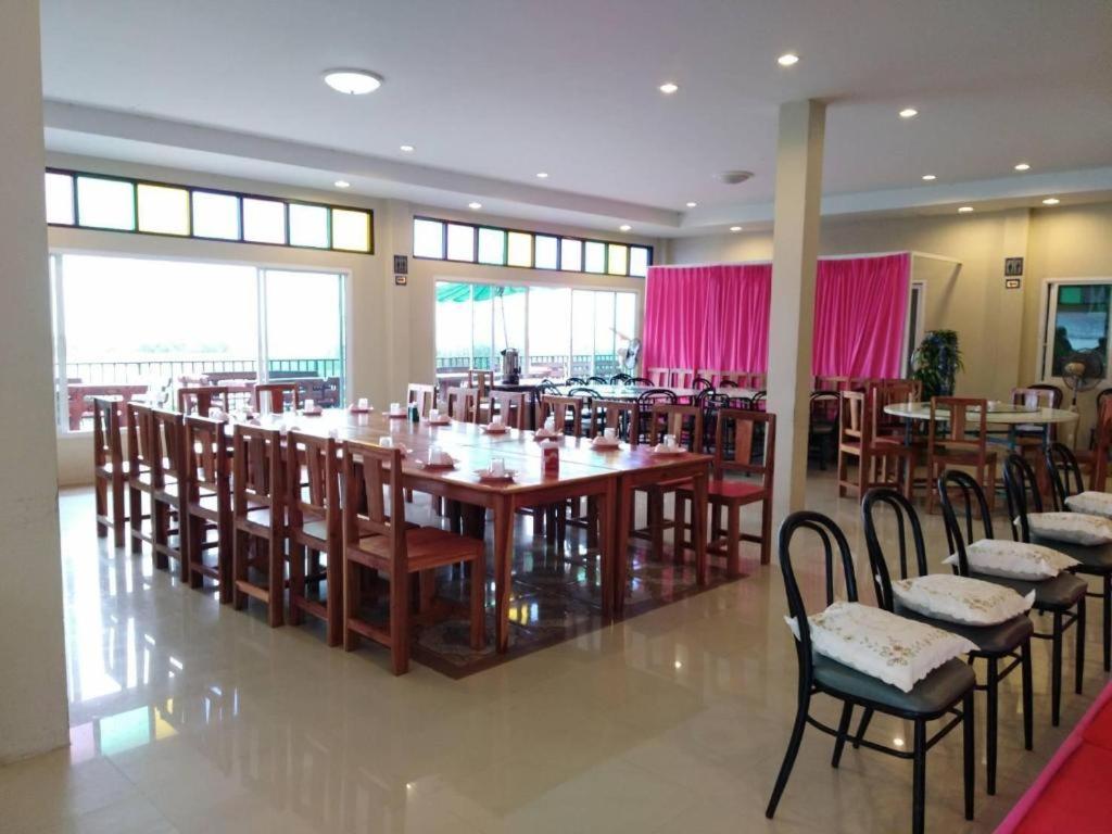 Hadthong Resort Pak Phayun Ngoại thất bức ảnh