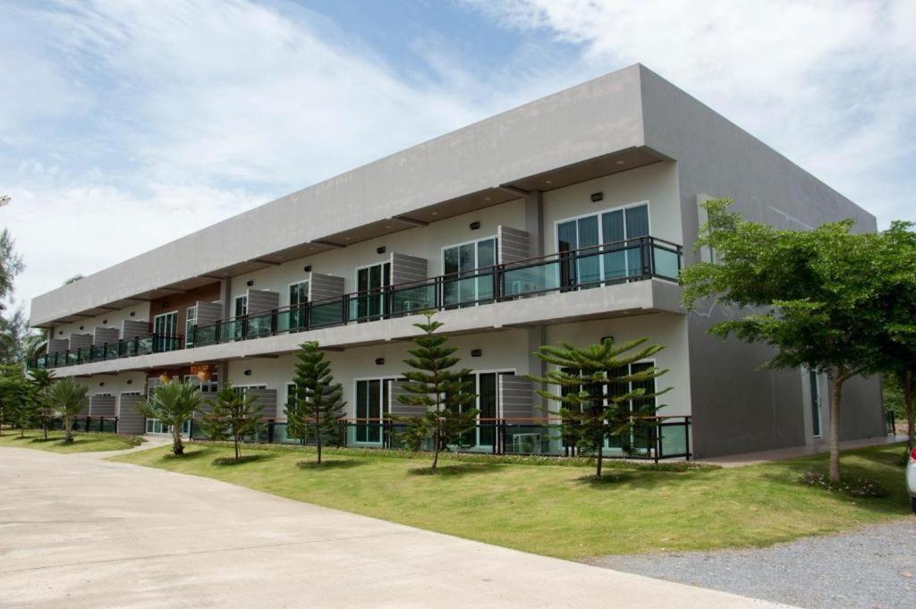 Hadthong Resort Pak Phayun Ngoại thất bức ảnh