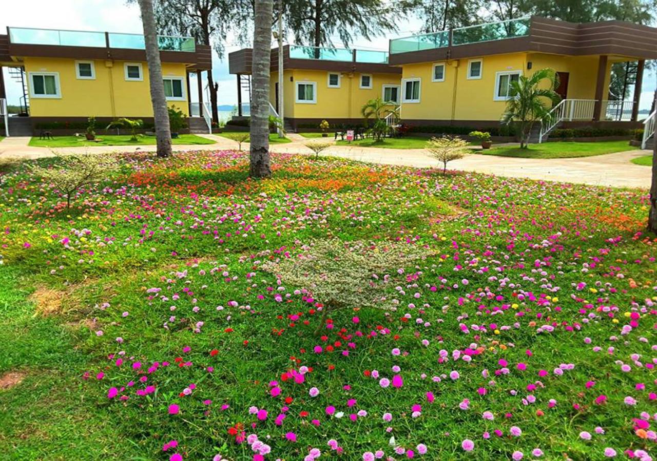 Hadthong Resort Pak Phayun Ngoại thất bức ảnh