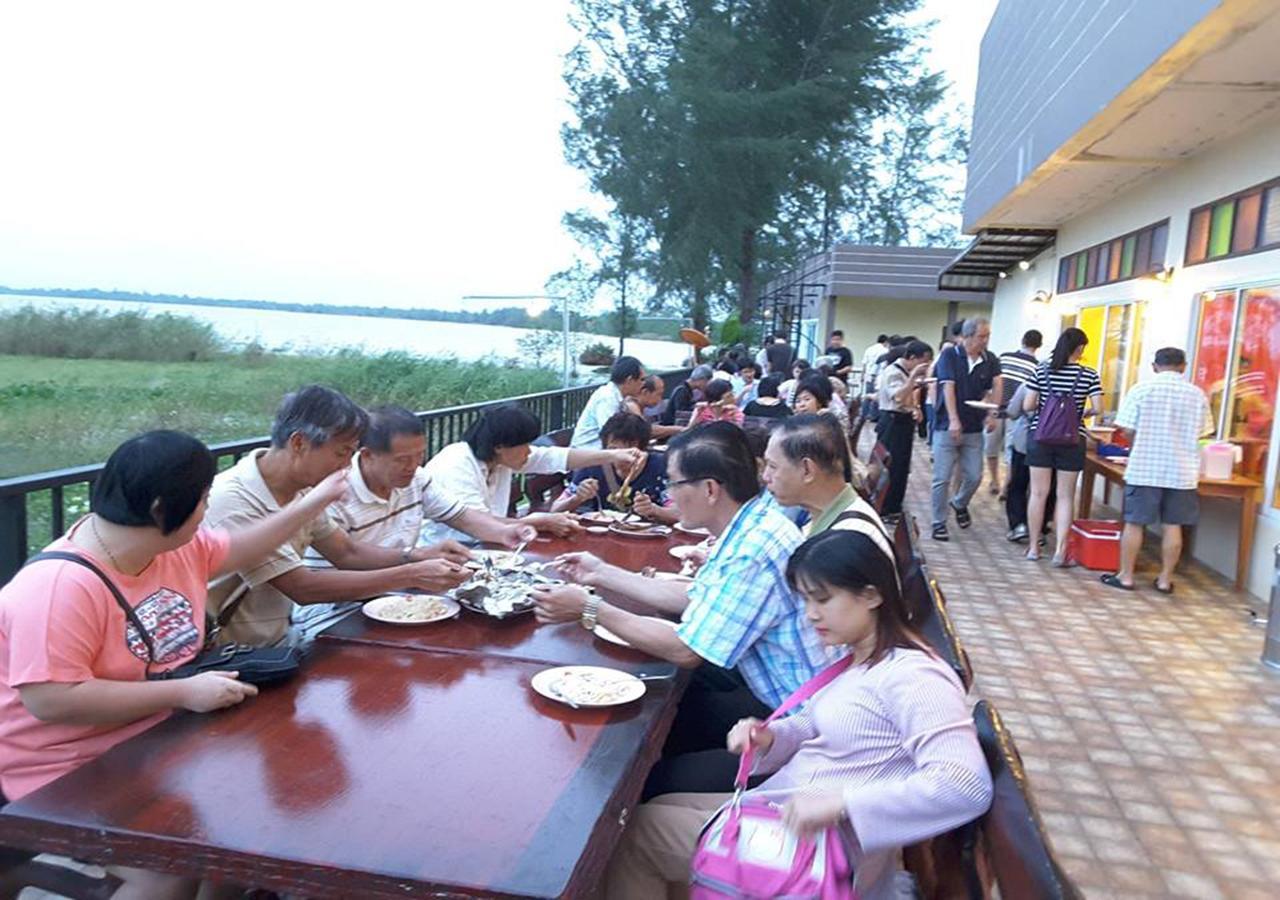 Hadthong Resort Pak Phayun Ngoại thất bức ảnh